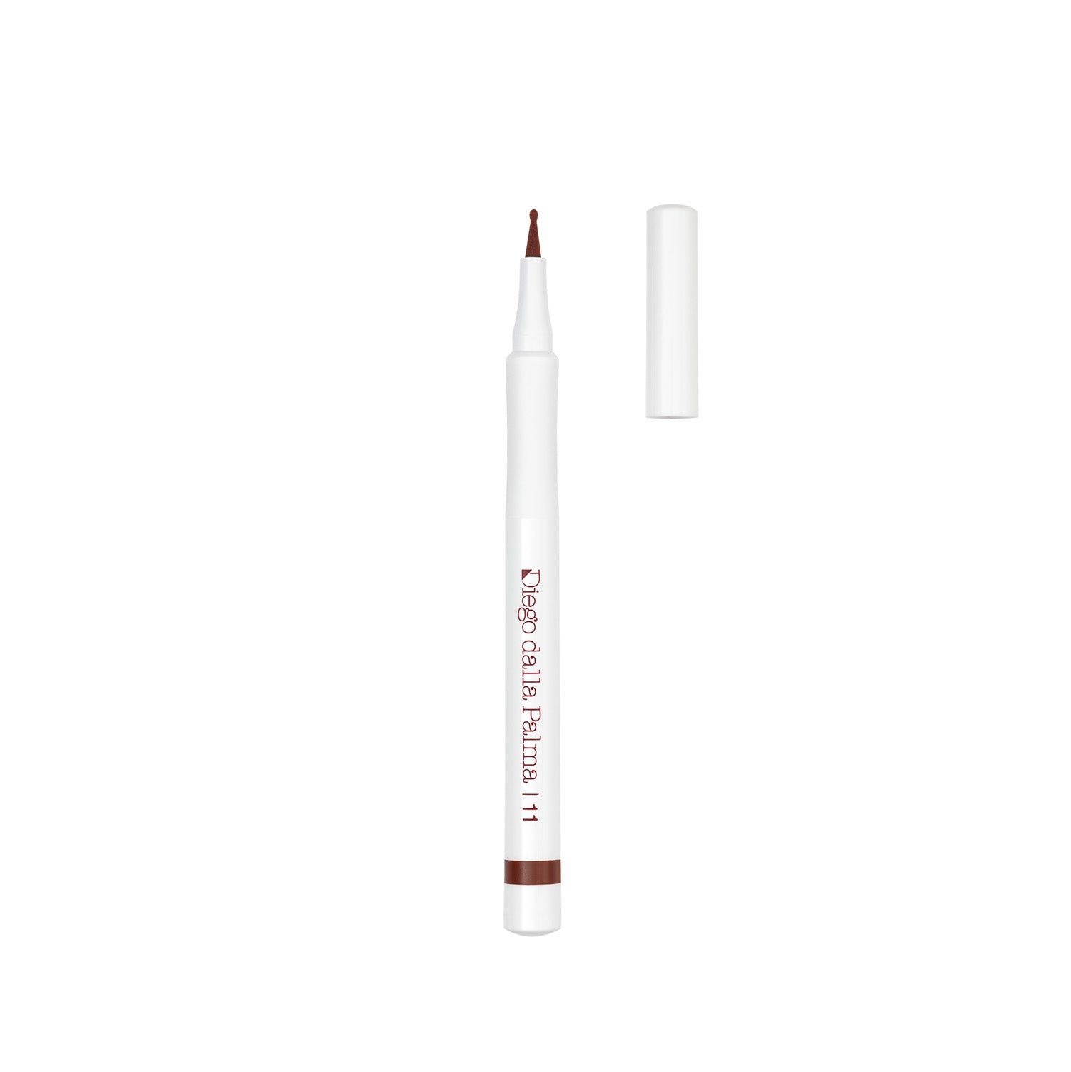 The Stain With Me Lip Marker - Penna di Precisione Contorno Labbra features a white applicator with a brown tip and removable cap, labeled Diego dalla Palma 11, offering an idratante, lunga tenuta formula on a plain white background.