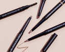 Sopracciglia naturali: come disegnarle per un effetto pelo