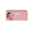 La confezione rosa del Kit Lip Treatment raffigura una donna in abito che tiene in mano una pochette, con le scritte “PLUMP MY LIPS” e “Diego dalla Palma Milano” riportate sul davanti. Perfetta per chi desidera labbra più voluminose, questa confezione lascia intuire i risultati sensazionali che si trovano al suo interno. La parte superiore presenta un disegno astratto bianco.