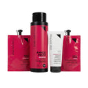 Sono esposti cinque prodotti per la cura dei capelli della collezione Set anticrespo, prevalentemente nei colori rosso e nero con il marchio Diego dalla Palma: al centro si trova un grande flacone di shampoo Amico Frizz, affiancato da due bustine rosse, mentre davanti è posizionato un tubetto bianco di shampoo Cheraplex.