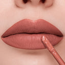 STAY ON ME ROSSETTO LIQUIDO A LUNGA TENUTA